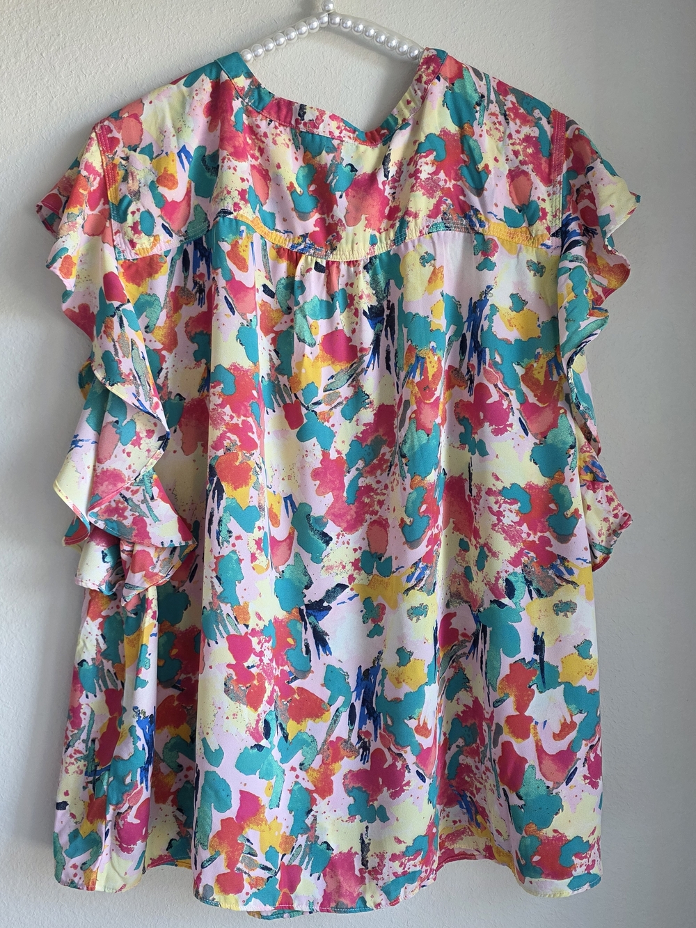 Colorful Abstract Ruffle Sleeve Blouse - Multicolor - Picture 3 of 11